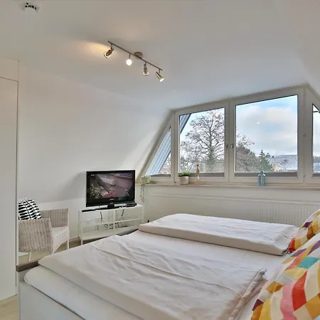 Haus Wiesenweg Haus Wiesenweg 7 *